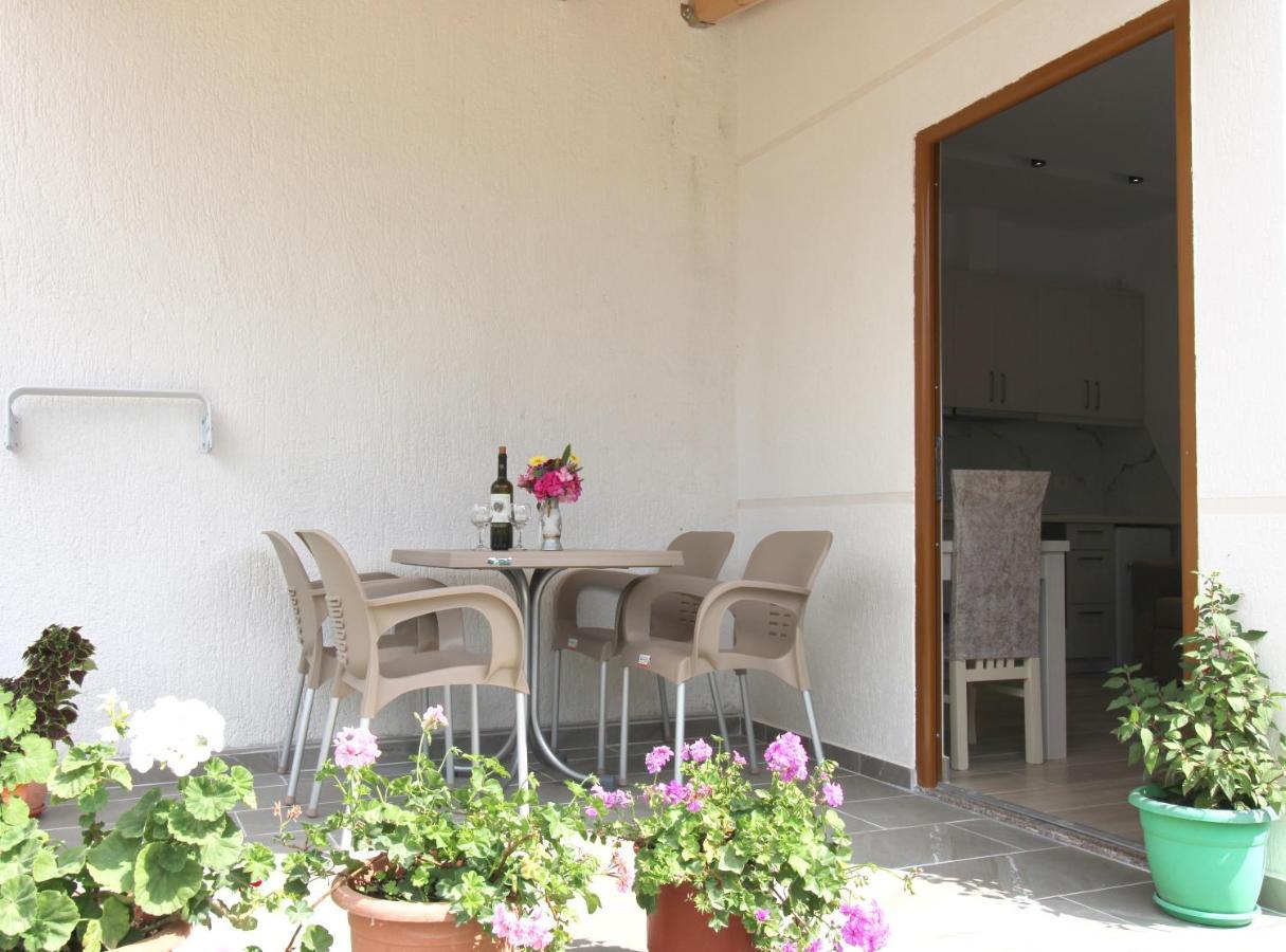 Garden Vila Ermali Ksamil Exterior foto