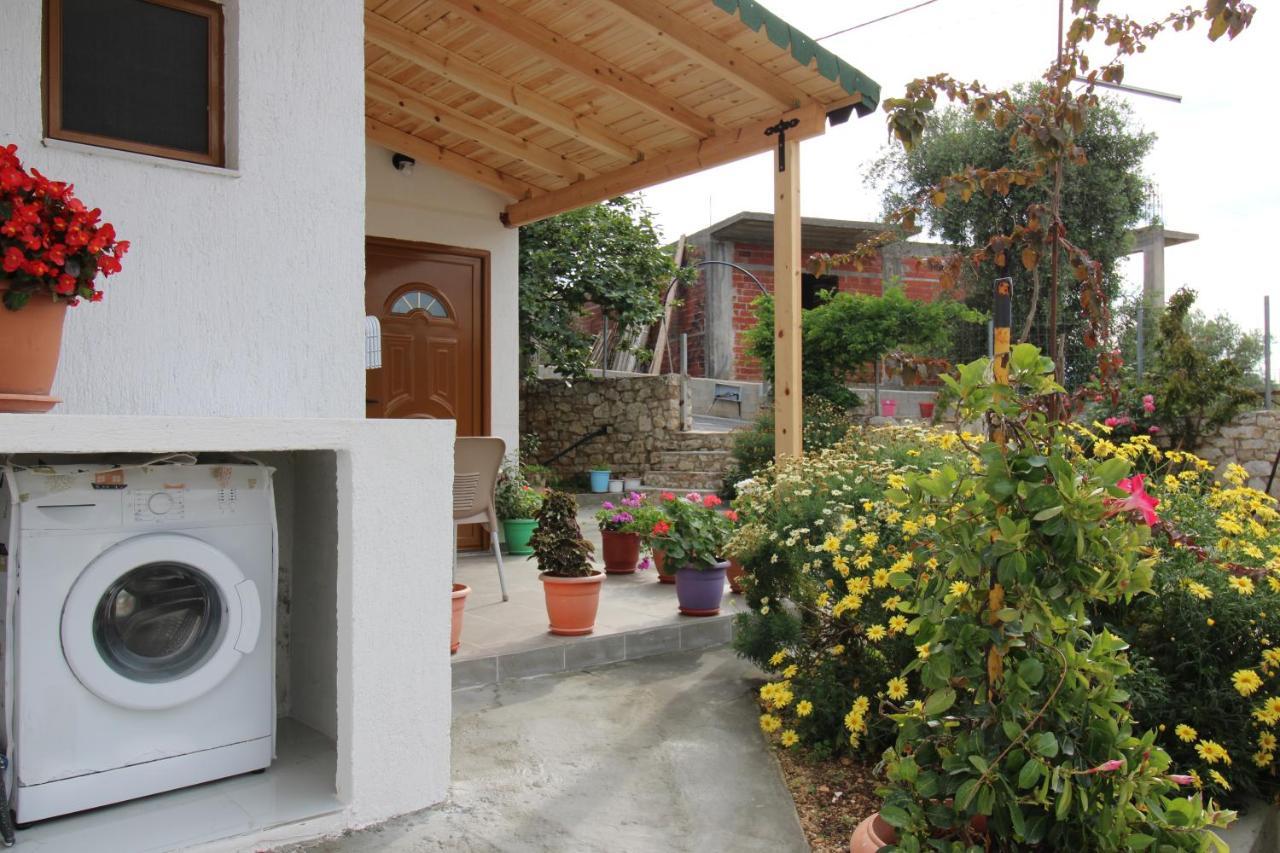 Garden Vila Ermali Ksamil Exterior foto